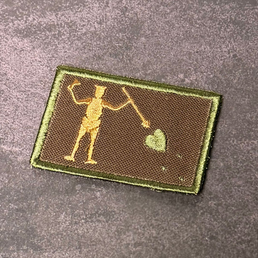 Blackbeard Pirate Flag Embroidered Patch | VELCRO® Brand Hook Backing
